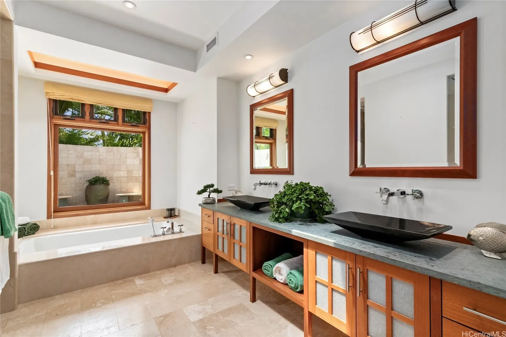 4498 Pahoa Avenue, Honolulu, HI 96816, Honolulu, Hawaii, United States. - Photo 15