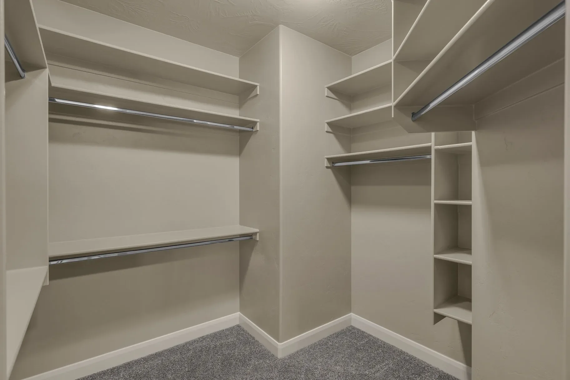 2247 E Coyote Springs Drive, St George, UT 84790, St. George, Utah, United States. - Photo 14