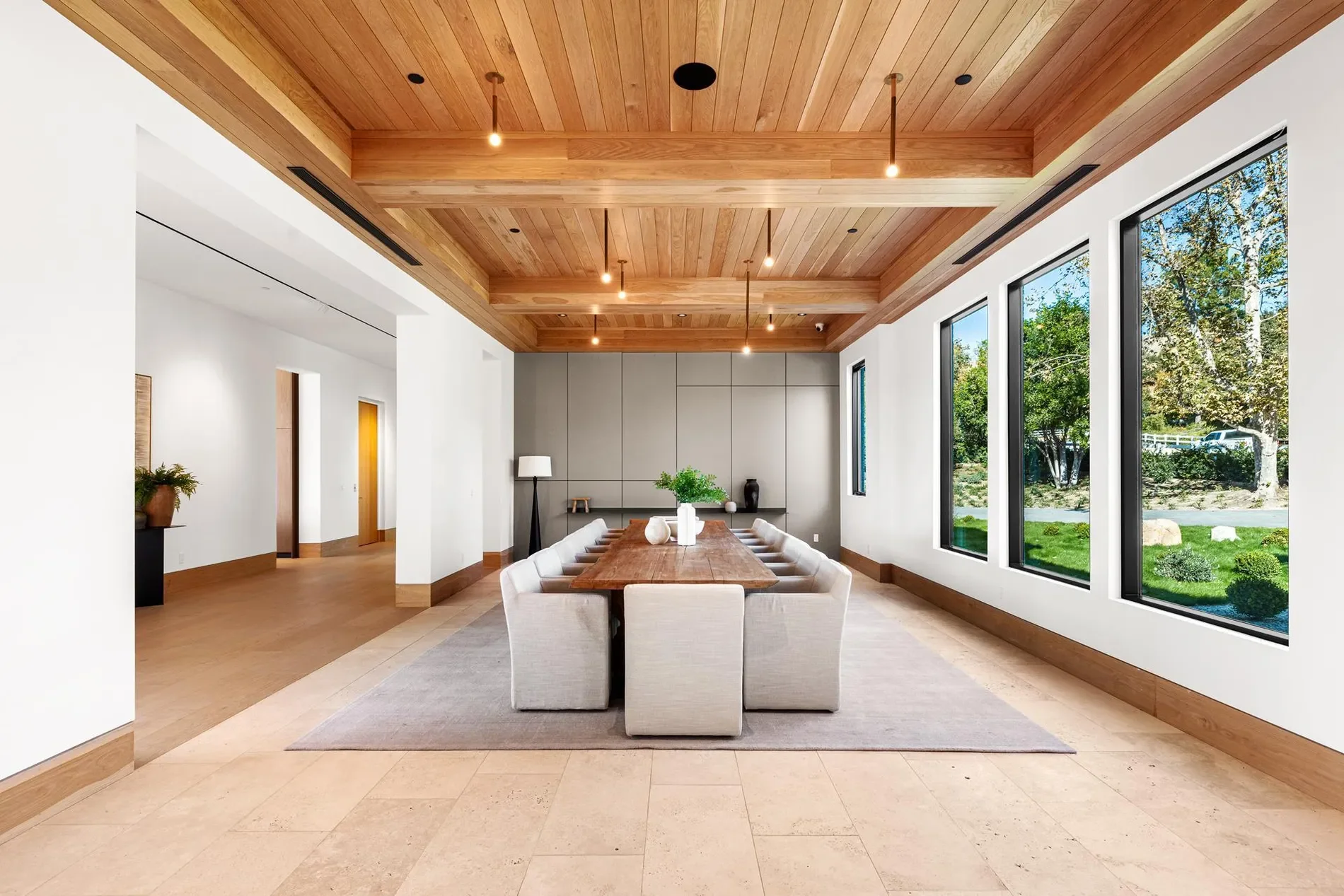 25151 JIM BRIDGER Road, Hidden Hills, California, United States. - Photo 22