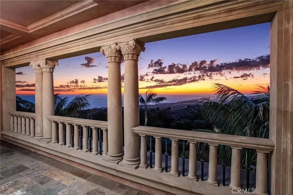 12 Skyridge, Newport Beach, California, United States. - Photo 23