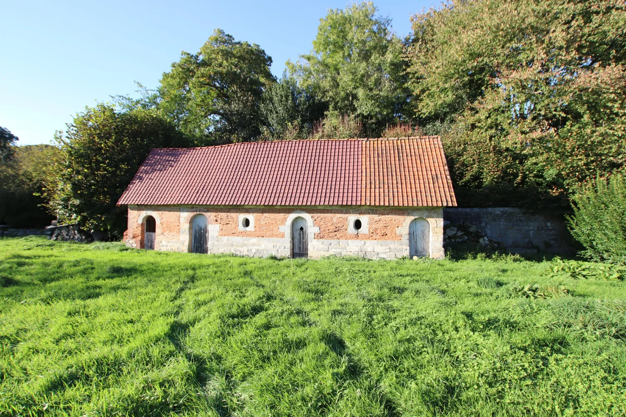 Veules-les-Roses, Normandy, France. - Photo 9