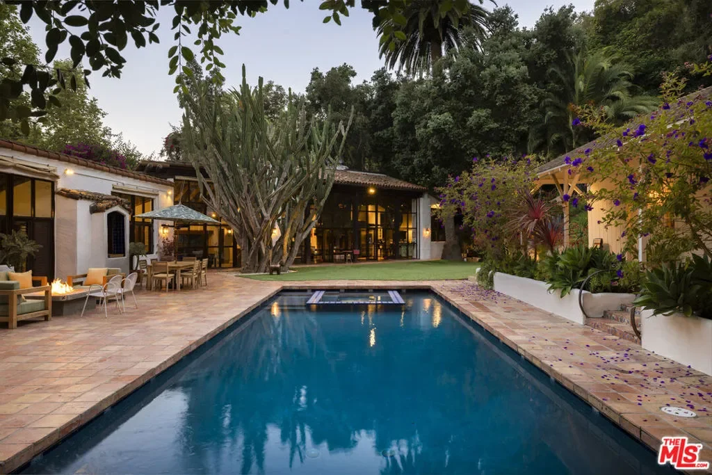 659 E Channel Road, Santa Monica, California, United States. - Photo 6