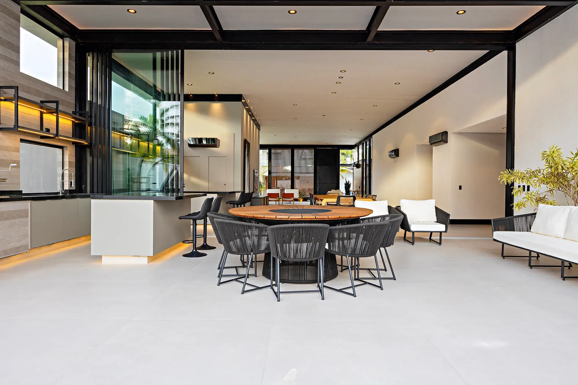 Gallery photo 11