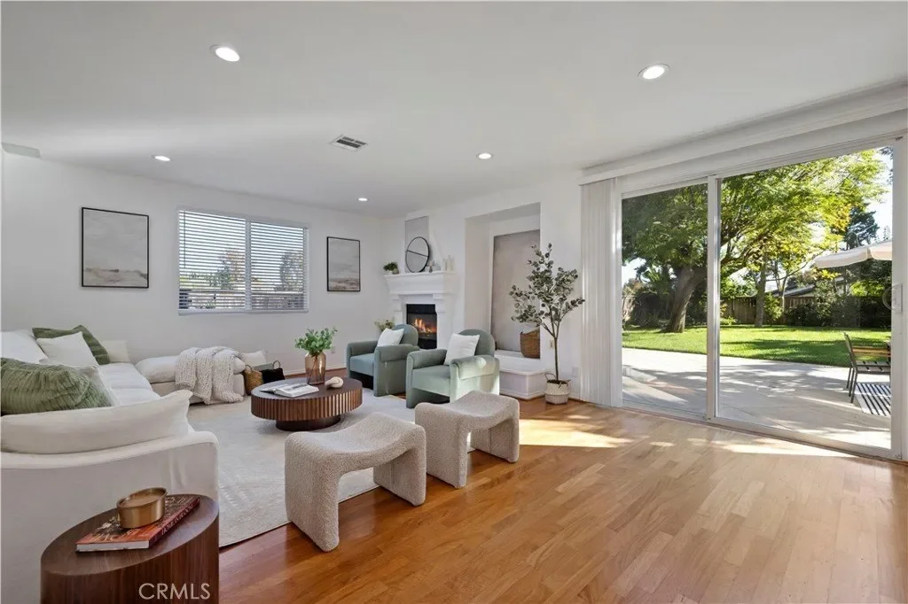 6324 Newcastle Ave, Encino, CA, 91316, USA, Los Angeles, California, United States. - Photo 49