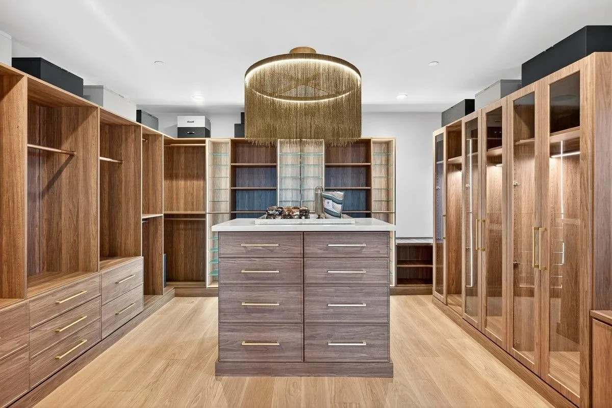 729 Chiltern Road, Hillsborough, CA 94010, Burlingame, California, United States. - Photo 13