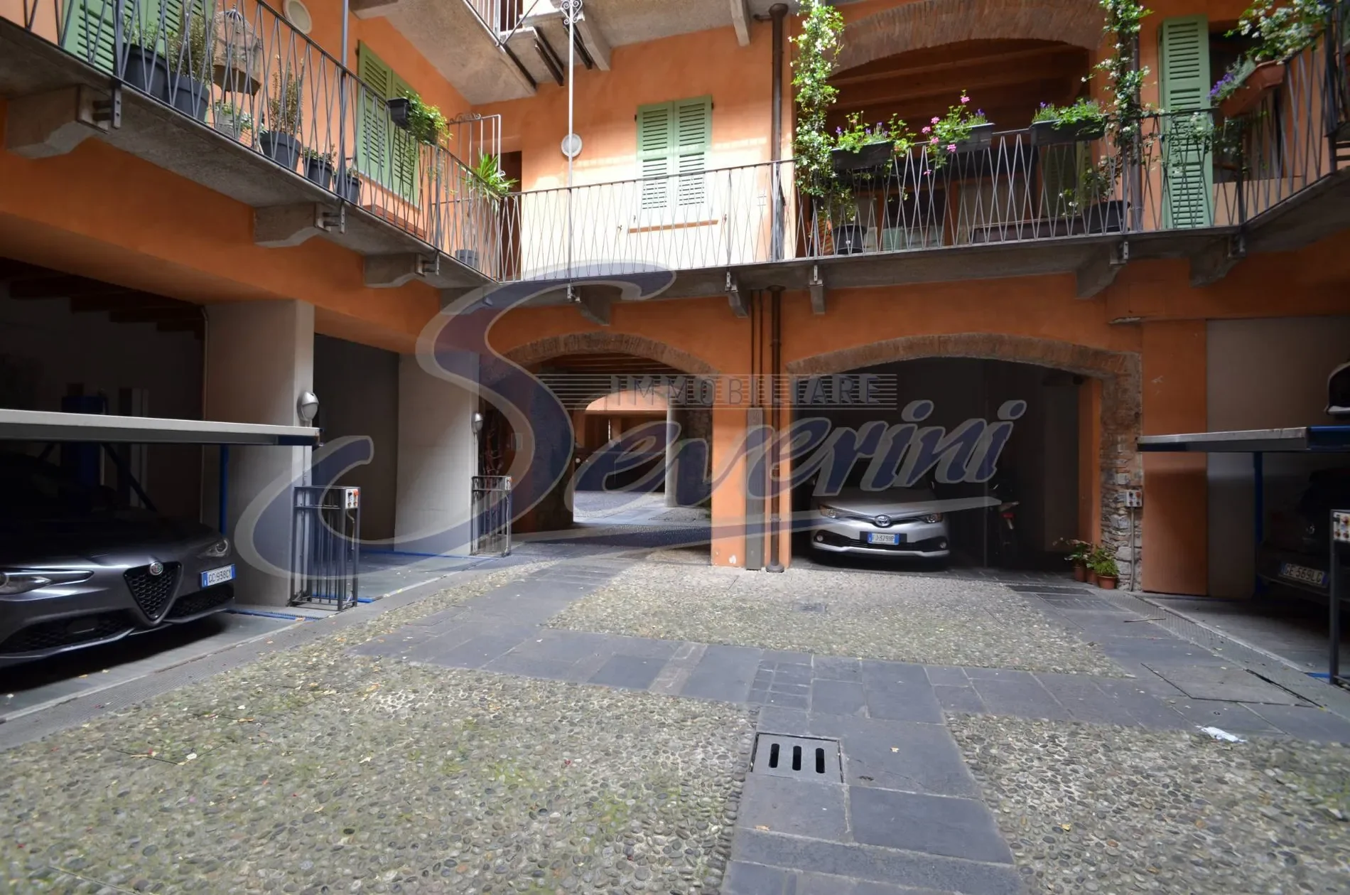 Via Cinque giornate 46, Como, Lombardy, Italy. - Photo 5