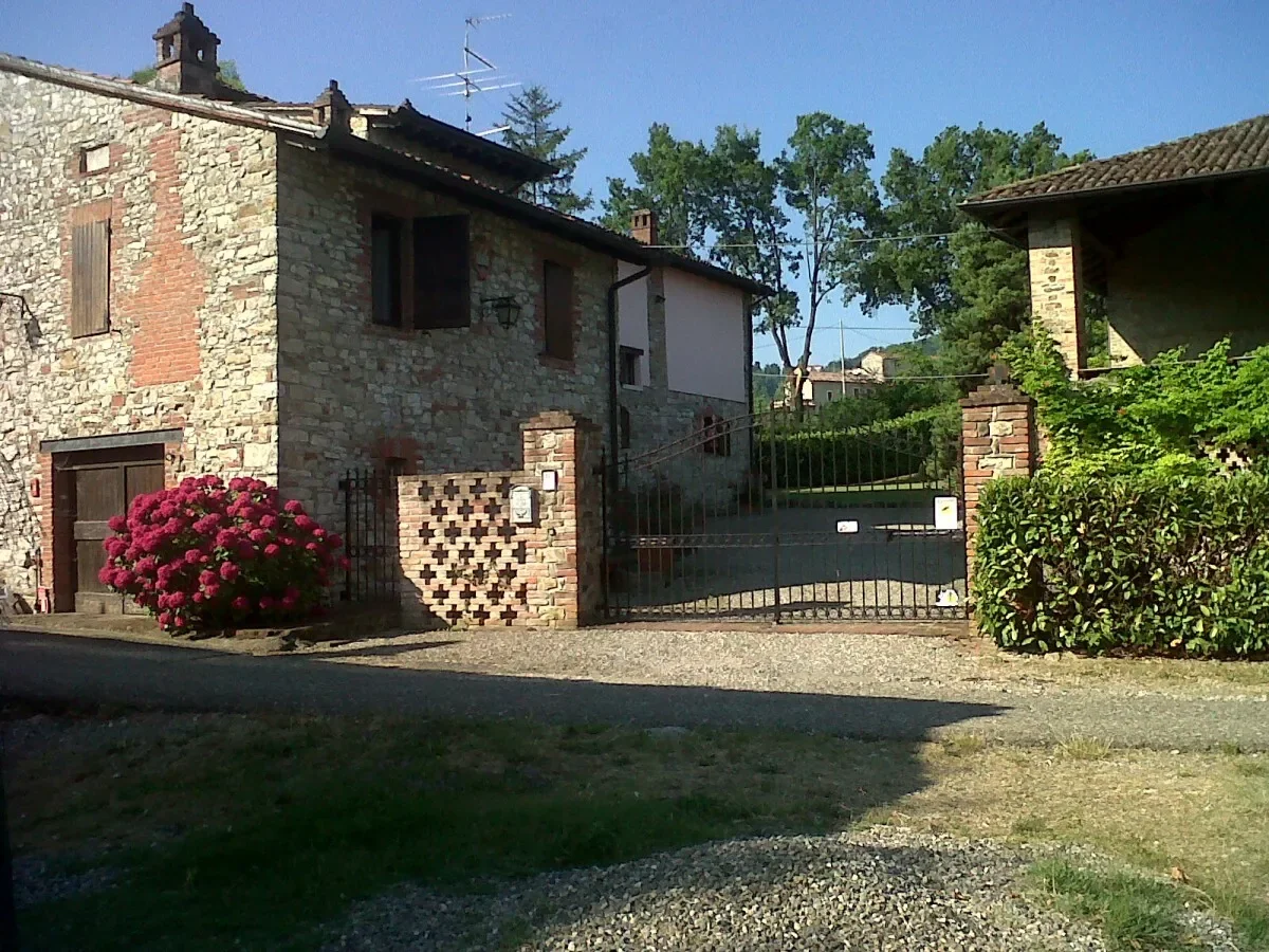 Exterior photo 7
