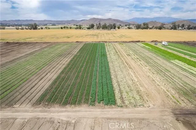 34250 Olive Avenue, Winchester, CA 92596, Winchester, California, United States. - Photo 28