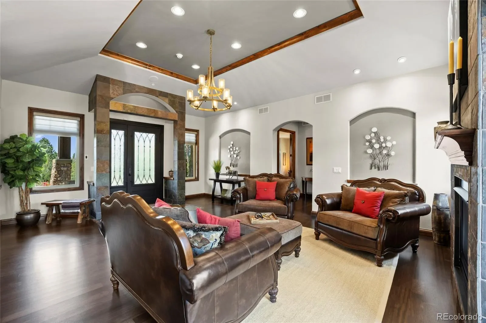 Gallery photo 3