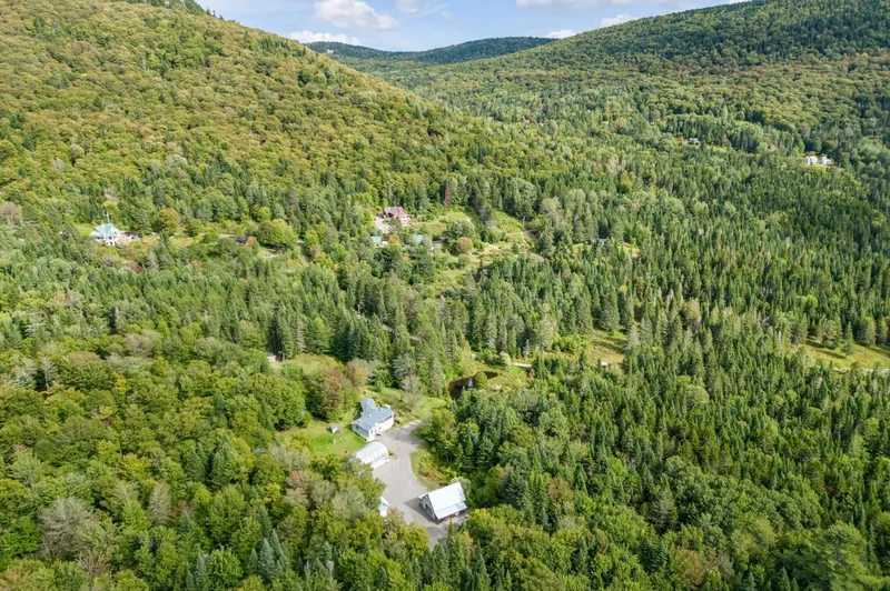 372Z Ch. du Moulin, Stoneham-et-Tewkesbury, Quebec, Canada. - Photo 51