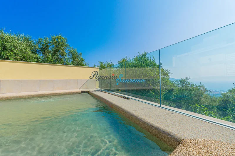 Detached Villa on sale - Diano Marina (IM)