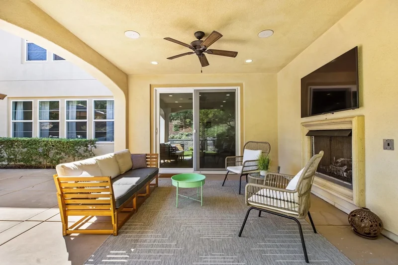 8492 Blackburn Ln, Rancho Santa Fe, California, United States. - Photo 42