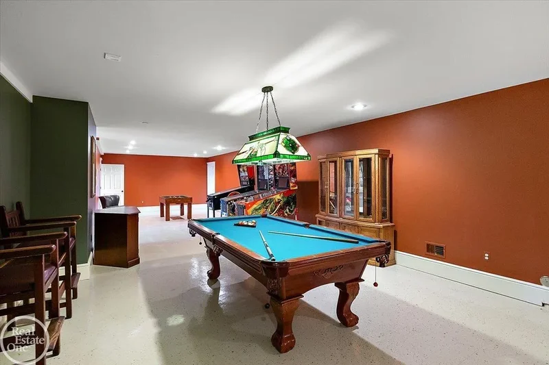 5350 Brewster, Oakland Township, MI, 48306, USA, Rochester, Michigan, United States. - Photo 91
