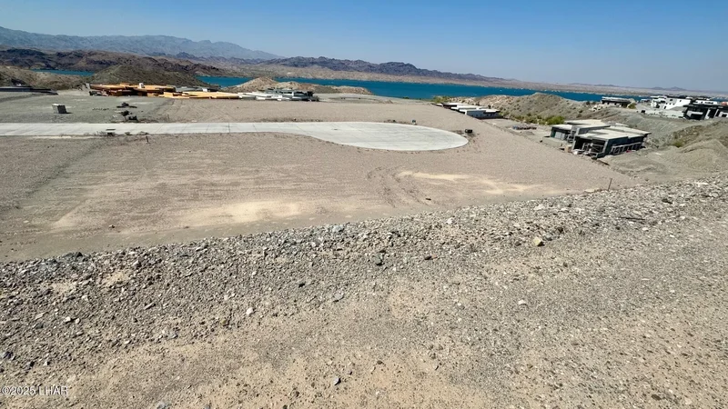 2403/2407 Dry Creek Ct, Lake Havasu City, AZ 86406, Lake Havasu City, Arizona, United States. - Photo 8