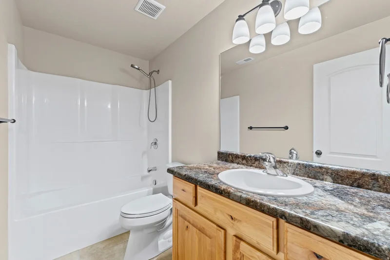 53 W Lake View Terrace Rd, Saratoga Springs, UT 84045, Saratoga Springs, Utah, United States. - Photo 29