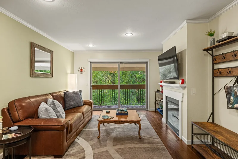 3309 Golden Oaks Lane, Monterey, CA 93940, Monterey, California, United States. - Photo 3