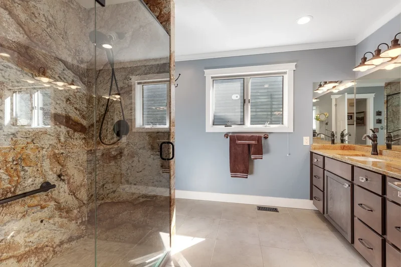3867 W Fairway Dr, Coeur d'Alene, ID 83815, Coeur d'Alene, Idaho, United States. - Photo 47