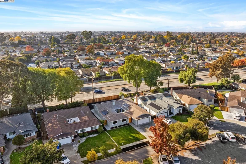 42795 Deauville Park Ct, Newark, California, United States. - Photo 45