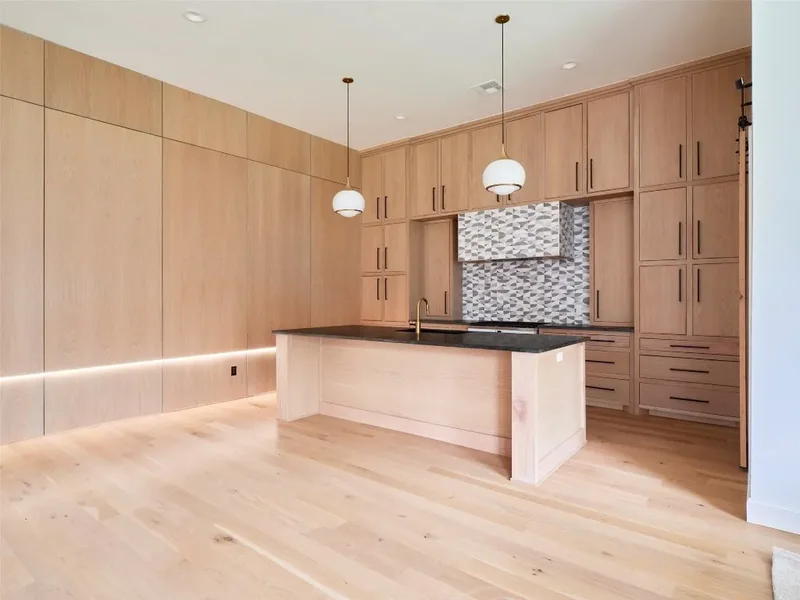 141 NE 14th Street, Oklahoma City, Oklahoma, United States. - Photo 19