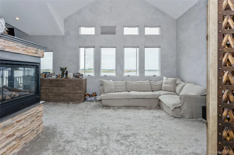 319 Harbor Drive, Long Beach, New York, United States. - Photo 17