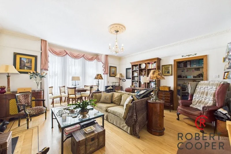 Chester Road, Northwood, Northwood, England, United Kingdom. - Photo 2
