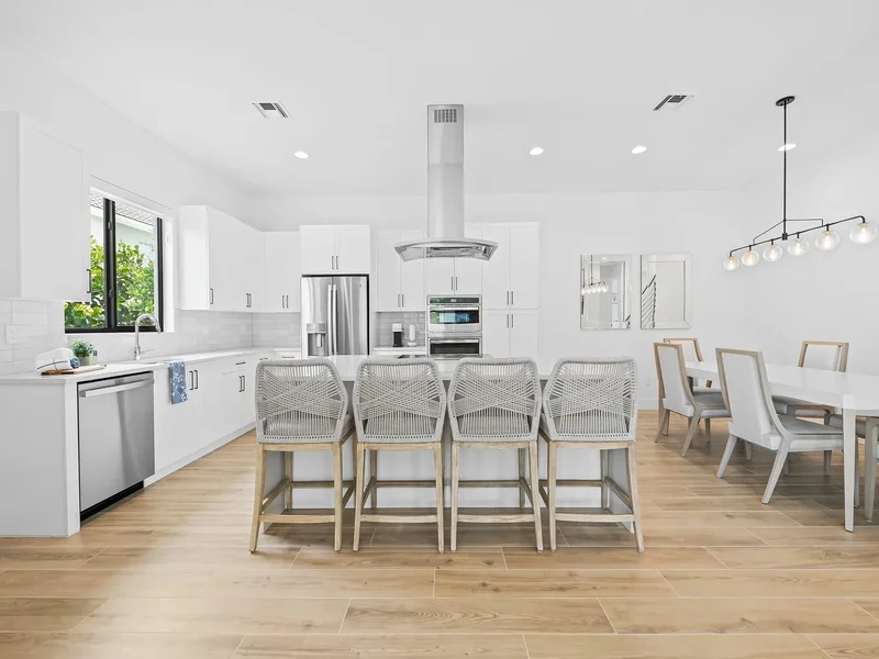 1446 SW 23rd Court, Fort Lauderdale, Florida, United States. - Photo 2