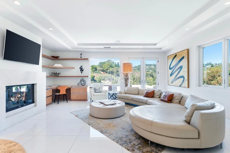 6617 Muirlands Dr, CA, San Diego, California, United States. - Photo 38