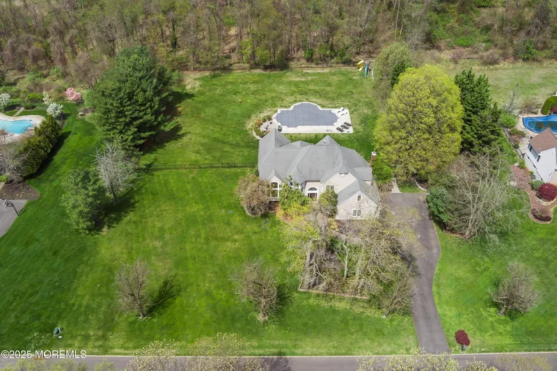 39 Primrose Lane, Colts Neck, NJ 07722, 07722, New Jersey, United States. - Photo 41