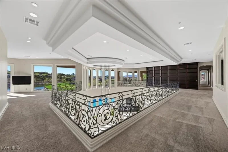 17 Mountain Cove Court, Henderson, Nevada, United States. - Photo 24