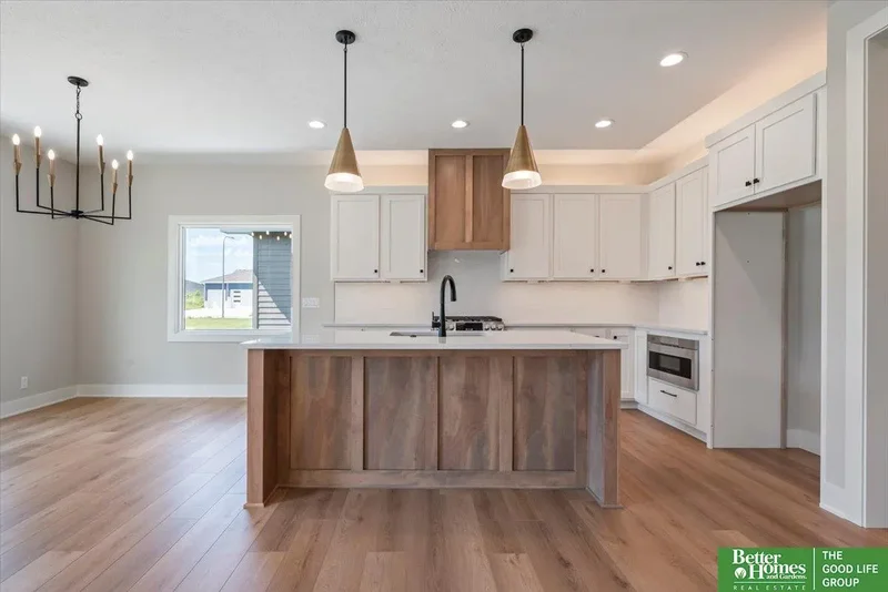 5920 N 208th Street, Elkhorn, NE 68022, Omaha, Nebraska, United States. - Photo 11