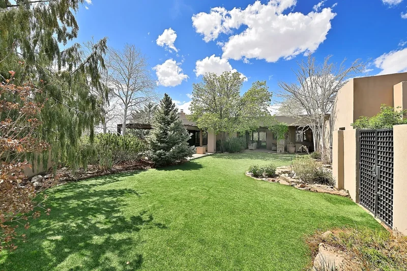 10 Canyon Vista Court, Santa Fe, NM 87506, Santa Fe, New Mexico, United States. - Photo 12