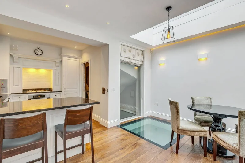 42 Shepherd Street, Central London, London, England, United Kingdom. - Photo 24