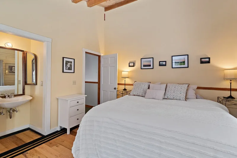 1227 Roxbury Mountain Road, Warren, VT 05674, Warren, Vermont, United States. - Photo 28