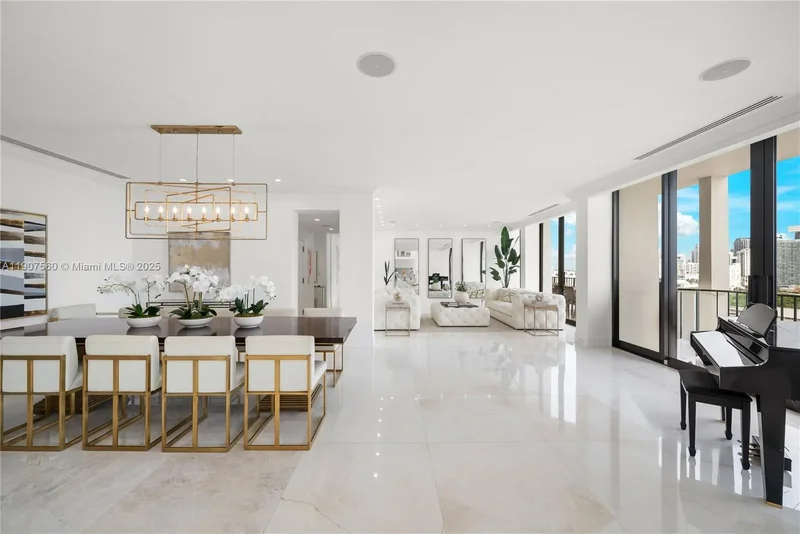 1925 Brickell Ave DPH3, Miami, Florida, United States. - Photo 16