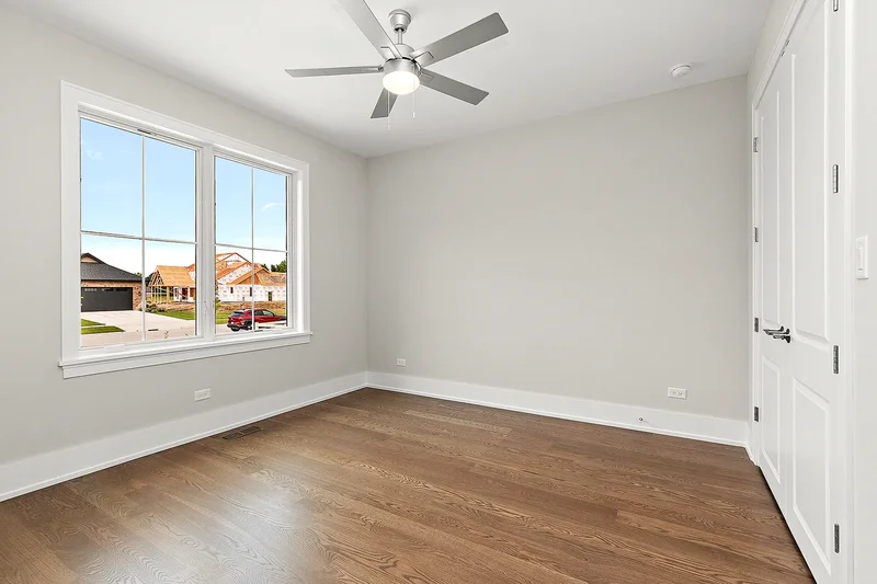 11045 Lizmore Lane, Orland Park, IL 60467, Orland Park, Illinois, United States. - Photo 20