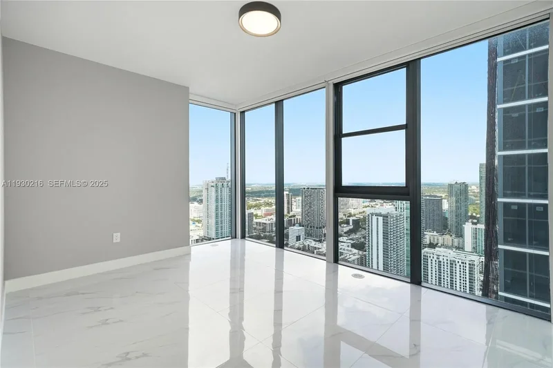700 NE 24TH ST 4801, Miami, Florida, United States. - Photo 28