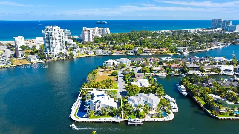 84 Isla Bahia Dr, Fort Lauderdale, Florida, United States. - Photo 4