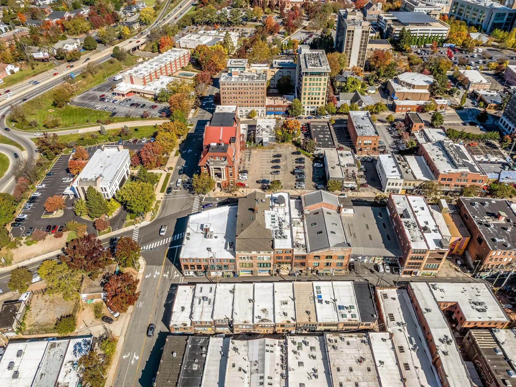 75 Broadway, #301, Asheville, NC, 28801, USA, Asheville, North Carolina, United States. - Photo 37