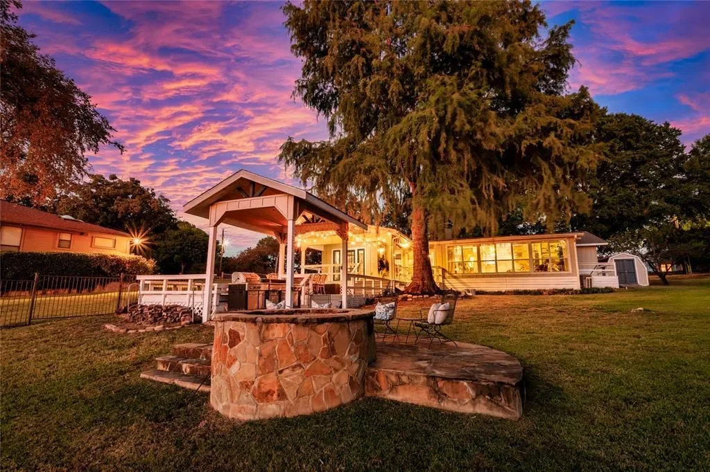 230 Bushwhacker Drive, Gun Barrel City, Texas, United States. - Photo 1