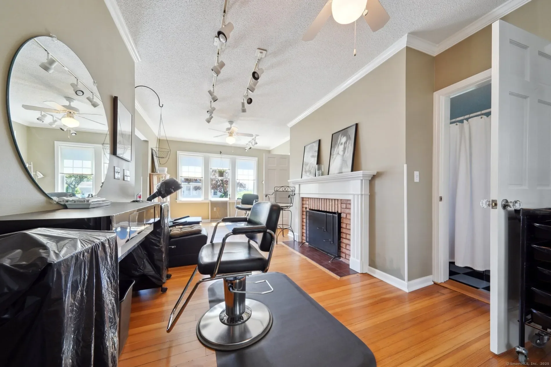 Gallery photo 10