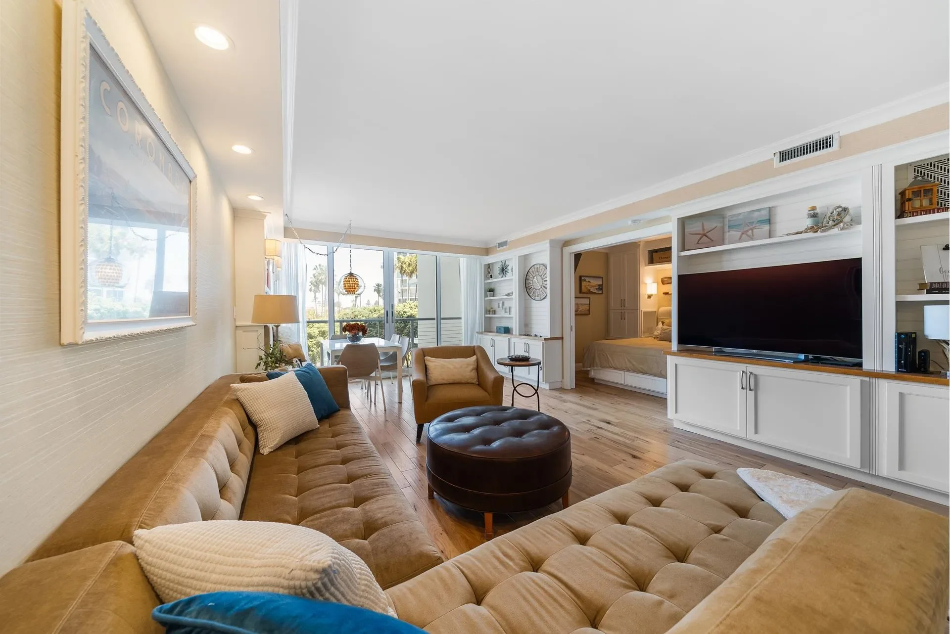 1720 Avenida Del Mundo, Coronado, California, United States. - Photo 17