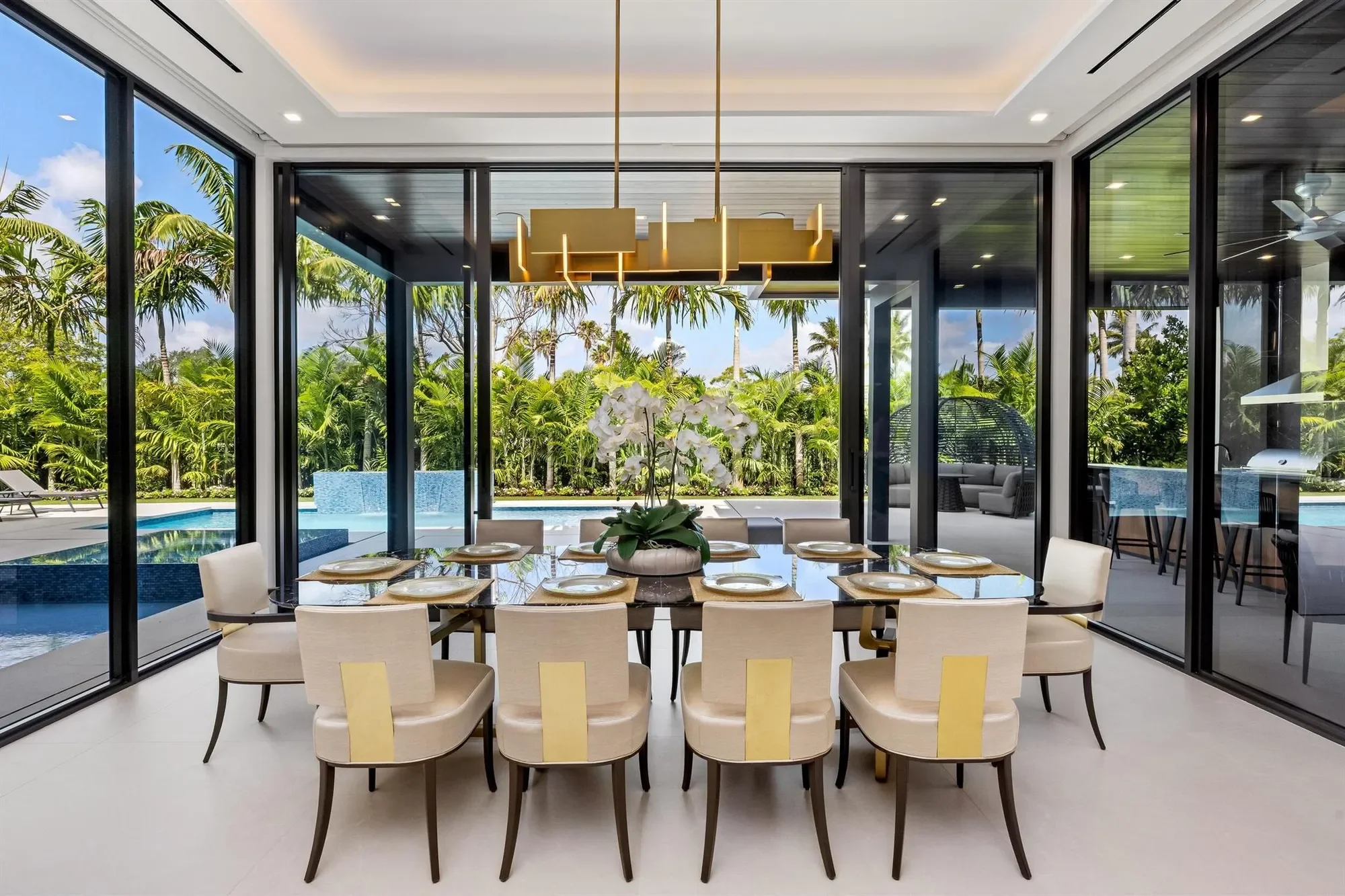 1955 Thatch Palm Drive, Boca Raton, Florida, United States. - Photo 19
