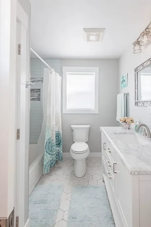 102 Edgewater Rd, Hull, MA 02045, Hull, Massachusetts, United States. - Photo 15
