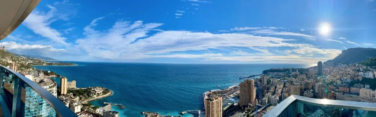 Tour Odéon Exceptional 4 Bedrooms Apartment With An Incredible Panoramic View