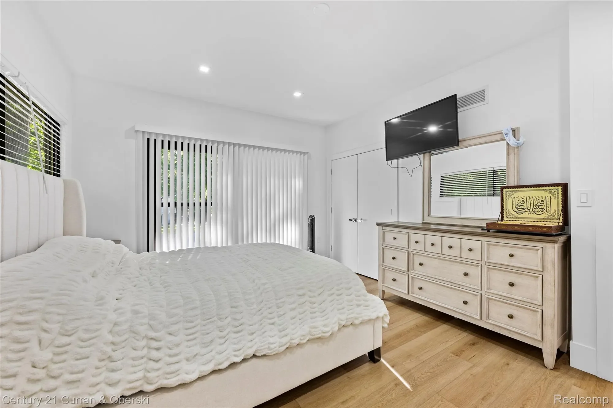 31685 Franklin Fairway Street, Farmington, MI 48334, Farmington Hills, Michigan, United States. - Photo 24