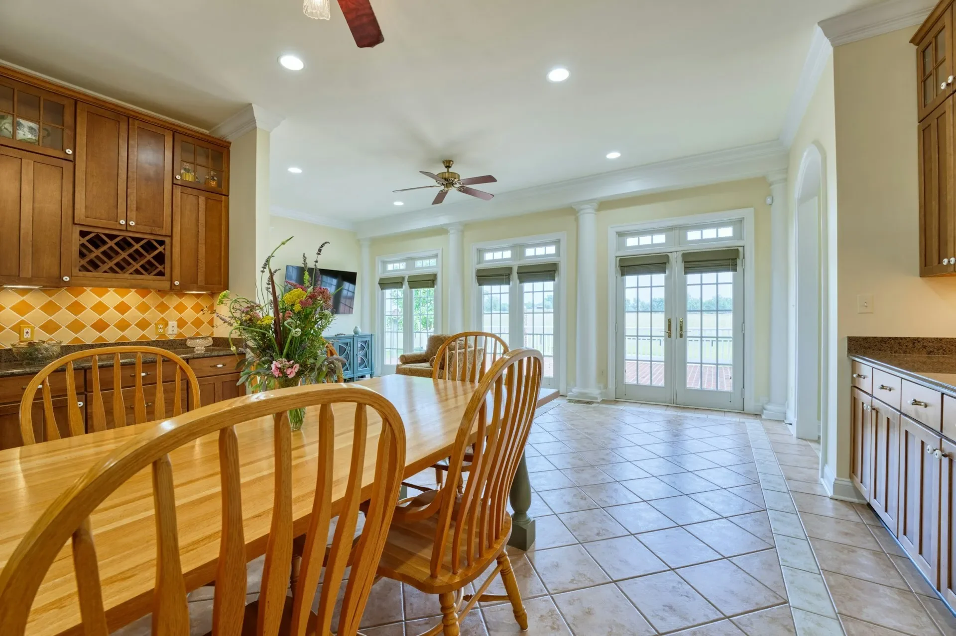 899 Earle Road , Charles Town, WV 25414, Ranson, West Virginia, United States. - Photo 20