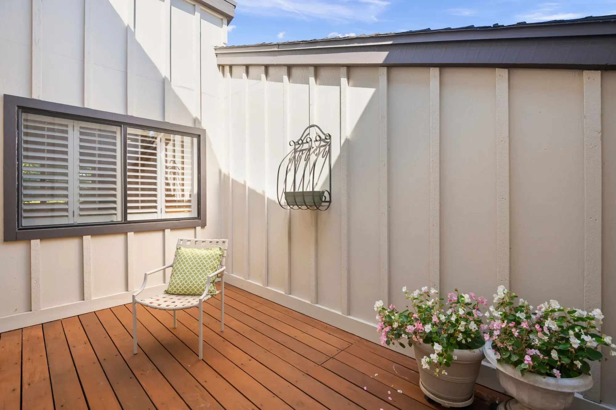 1360 Trinity Drive , Menlo Park, CA 94025, Menlo Park, California, United States. - Photo 10