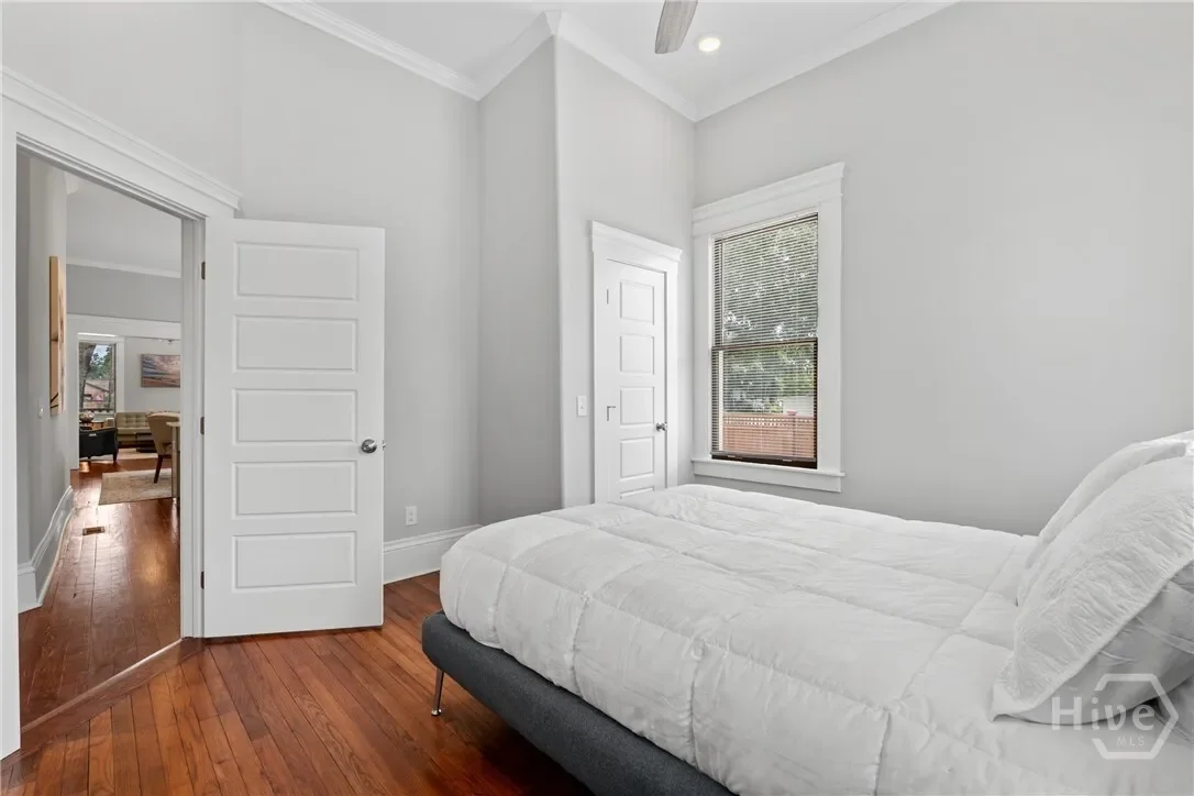 407 W 35th Street, Savannah, Georgia, United States. - Photo 32