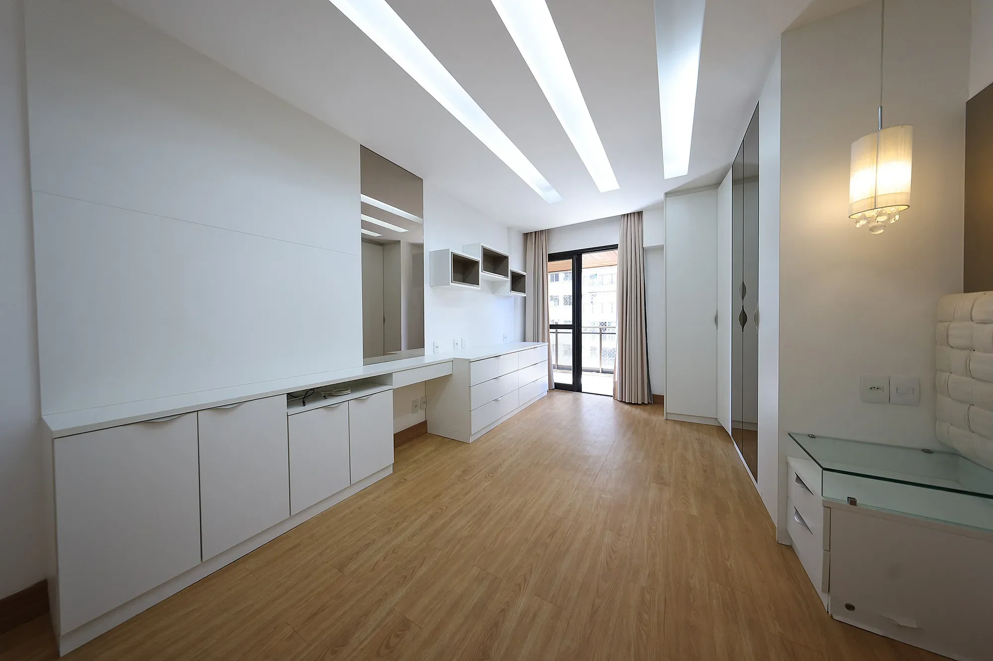 Gallery photo 11