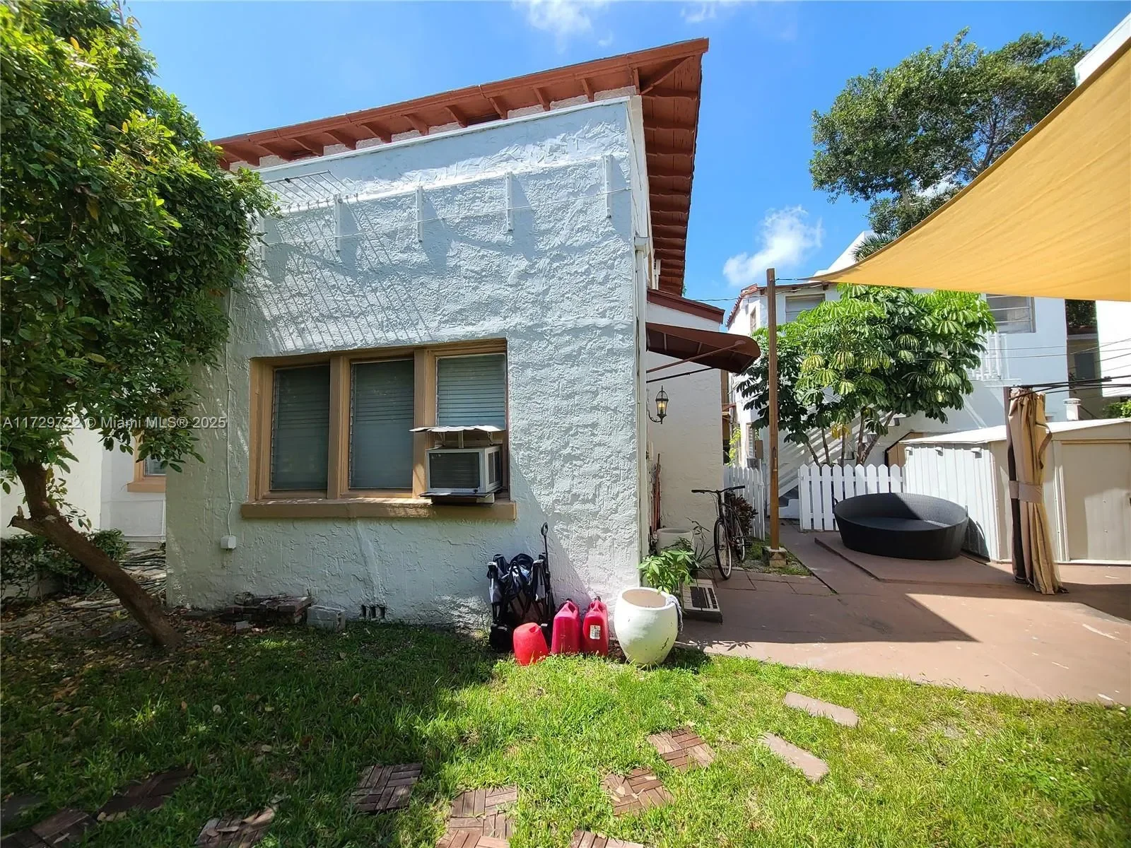 1311 15th Ter, Miami Beach, Florida, United States. - Photo 25